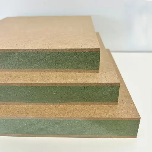 [MDF HR 15X183X244 MA] LAMINA MDF HIDROFUGA 100% 15X183X244 TRICAPA ESPAÑOLA